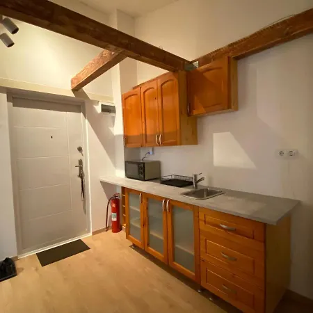 Appartement Studio Apartment Nagykovacsi *