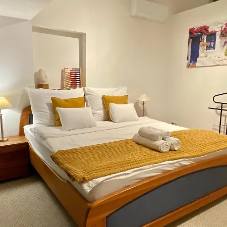 Studio Apartment Nagykovácsi Appartamento Nagykovácsi